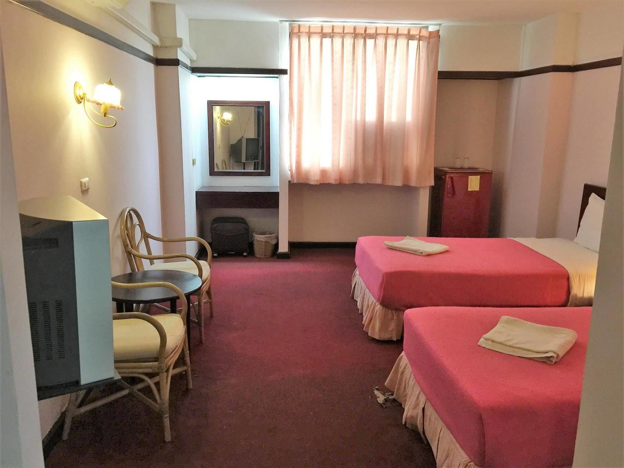 Daeng Plaza Hotel Phuket Exteriér fotografie